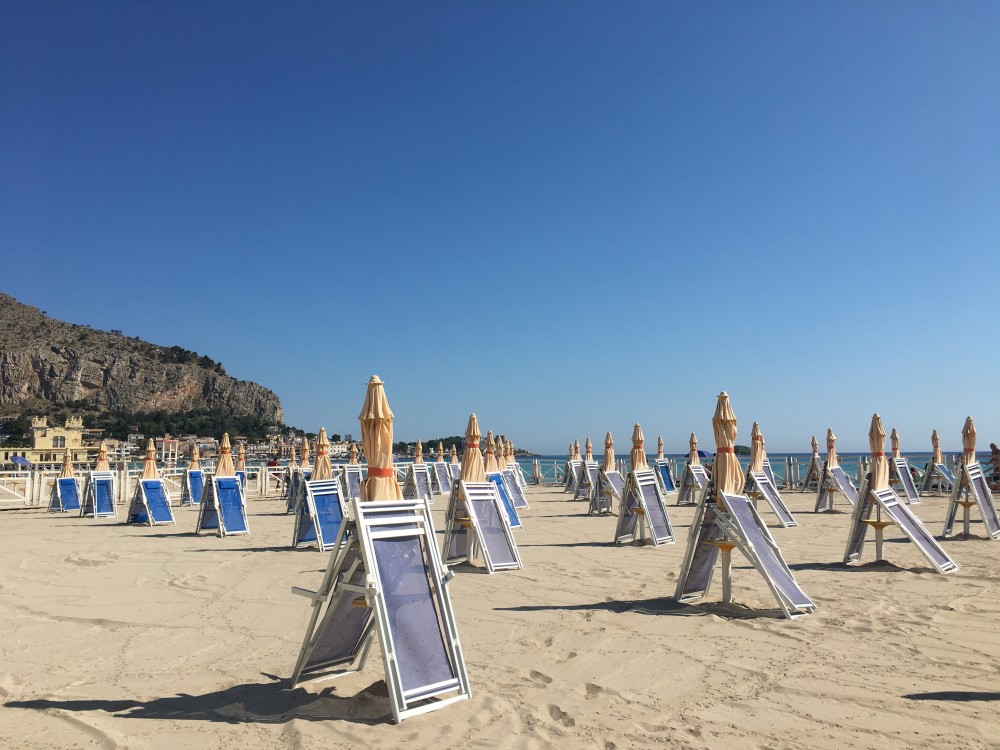 ABBONAMENTI MENSILI - LIDO CALIPSO